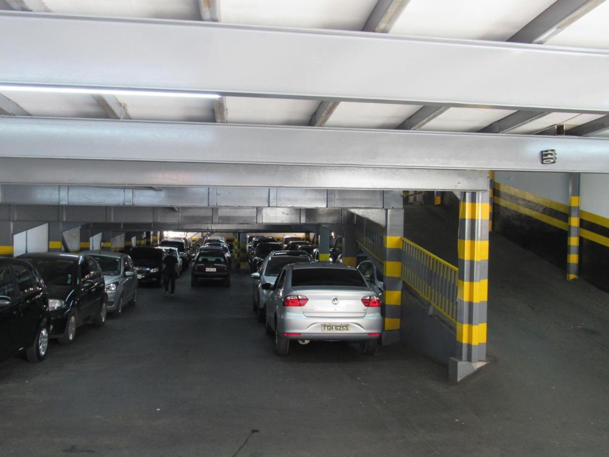 Hotel Urbis a 10 minutos Rua 25 de Março, Brás,Bom Retiro,a 2 minutos do Mirante Sampa Sky e pista de Skate Anhangabaú São Paulo Exterior foto